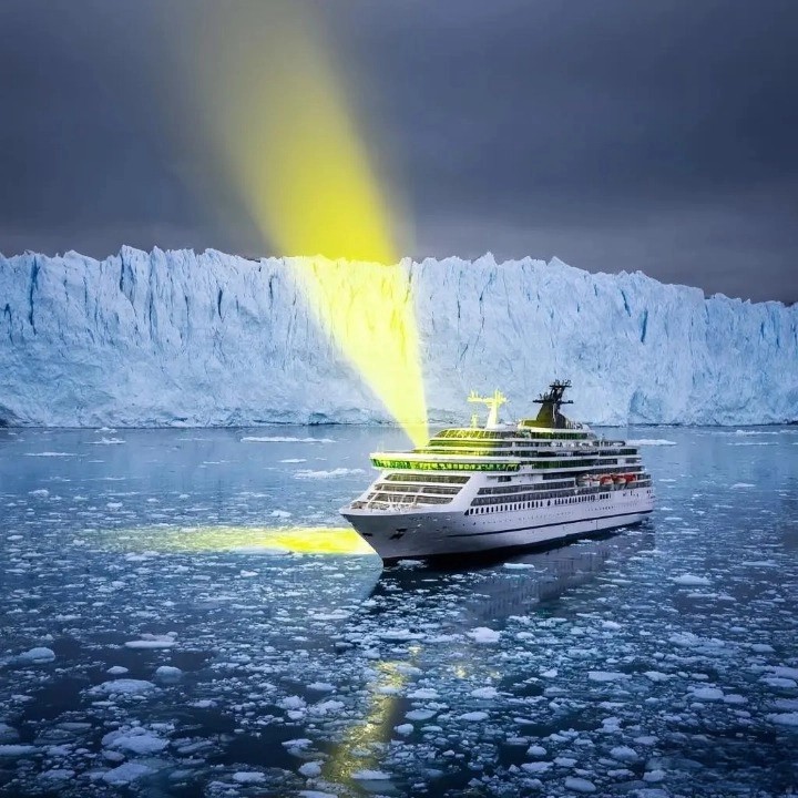 marine searchlights